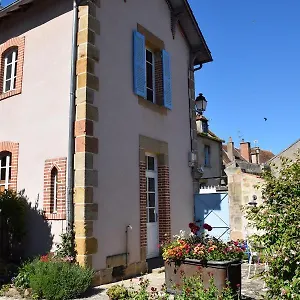 2-rue-du-globe.hotels-rhonealpes.com/